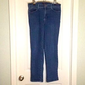 NYDJ JEANS— Size 10